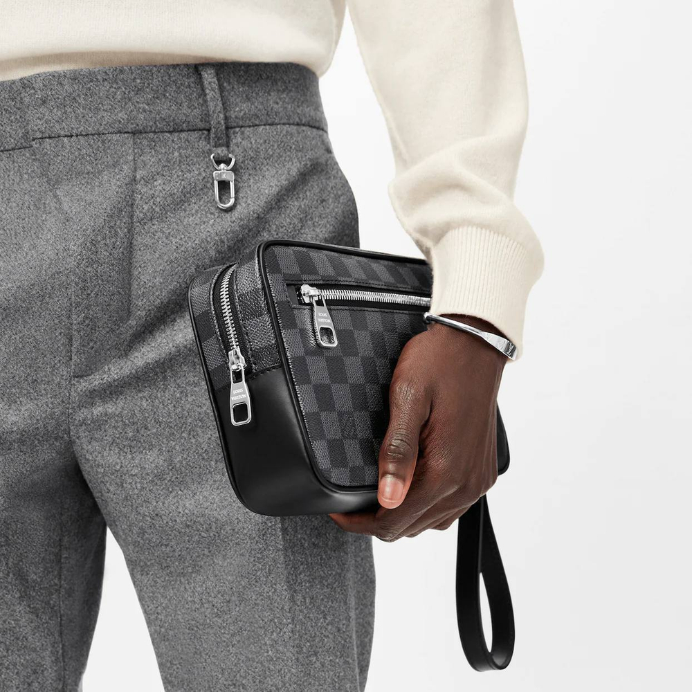 Сумка-мессенджер Louis Vuitton