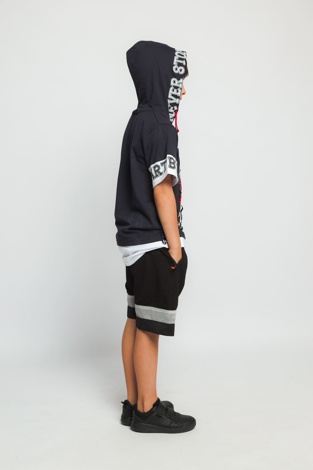 Футболка с капюш. Beneti 2391