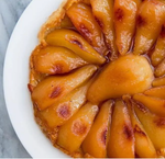 ИСКУССТВО СОВРЕМЕННЫХ ПИРОГОВ: двухслойный ягодный пирог с заварным кремом, японский рулет яблоко-корица, слоеный грушевый тарт татен, творожный пирог с вишней