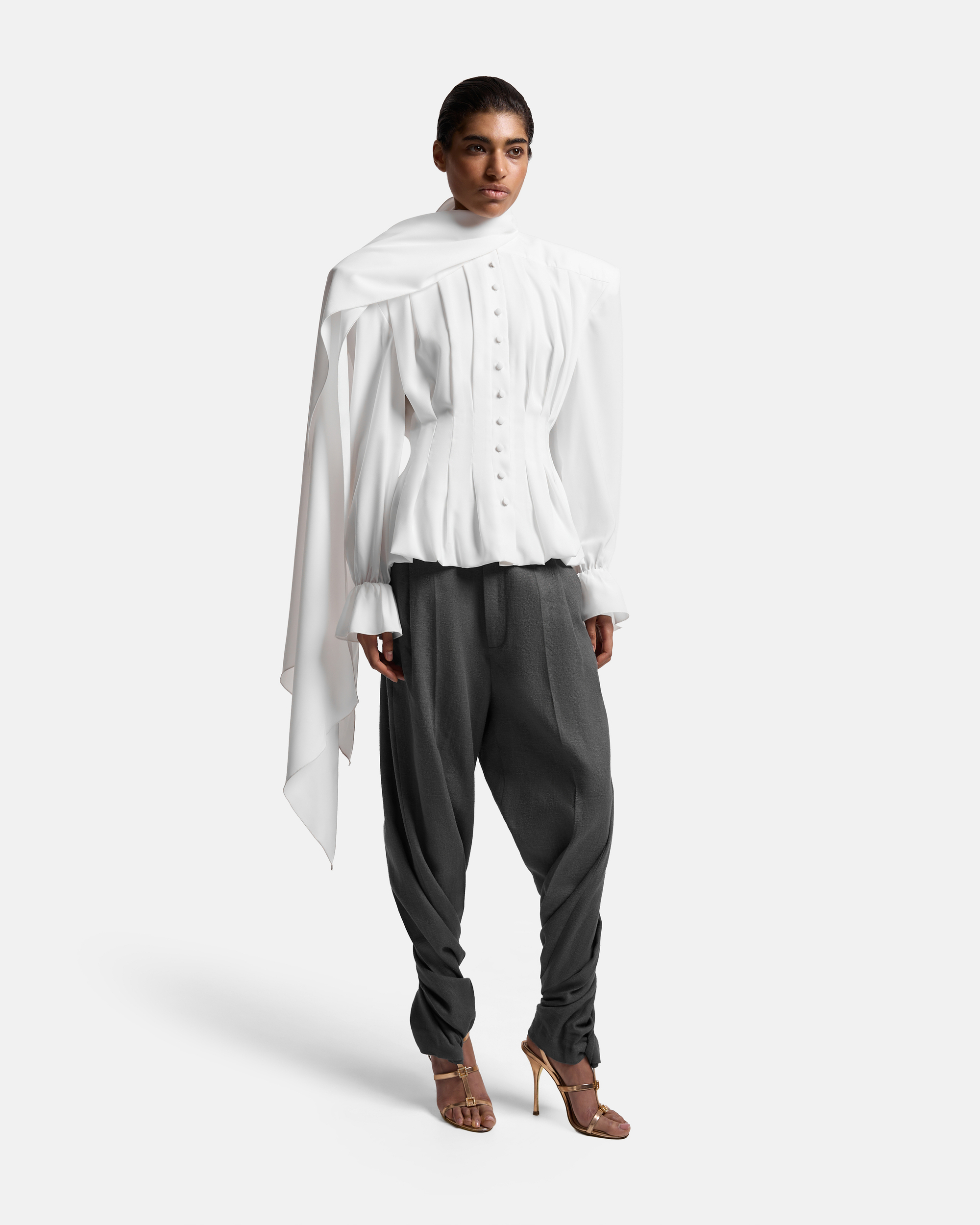 БЛУЗКА С ЛЕНТАМИ ИЗ САТИНА