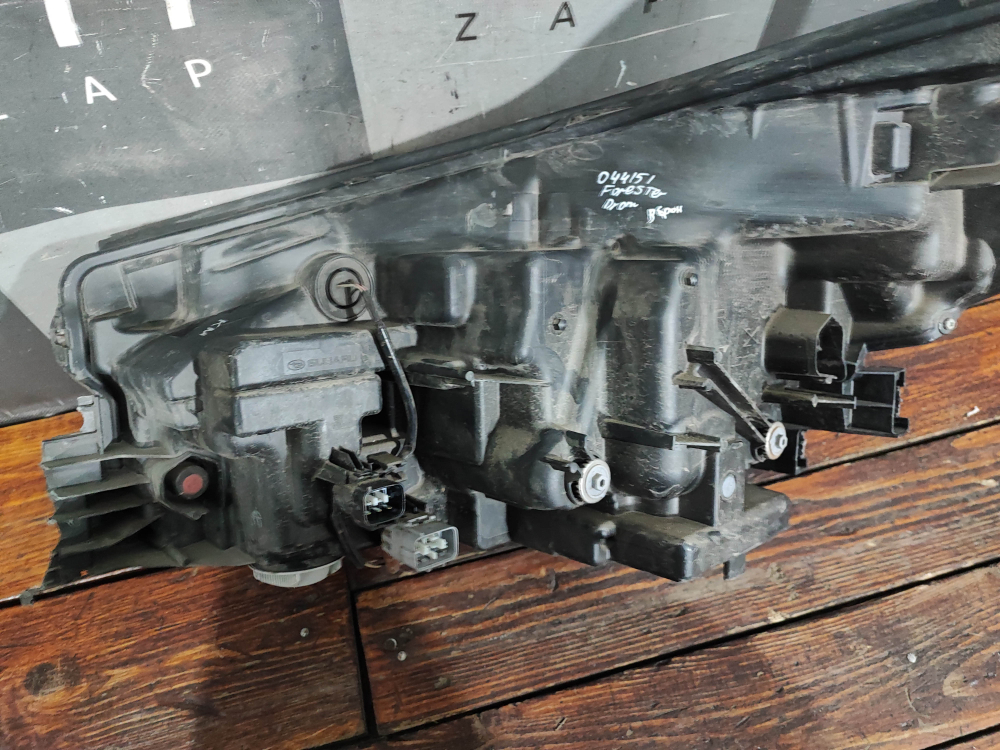 Фара правая Subaru Forester 5 (SK) 21-нв Б/У Оригинал 84002SJ620