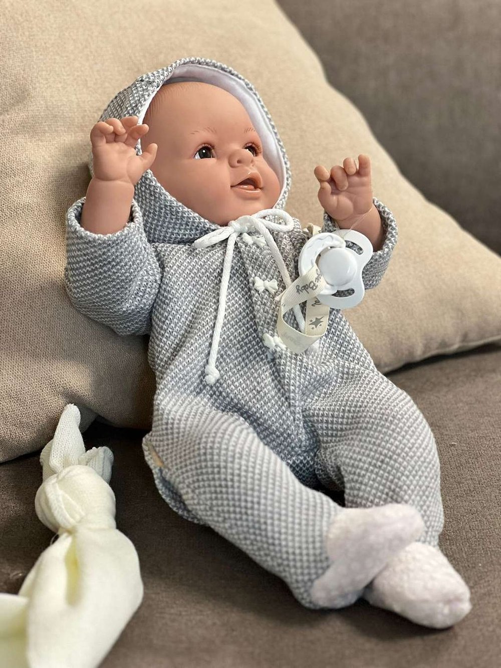 Кукла LAMAGIK виниловая 45см Paula (46512)