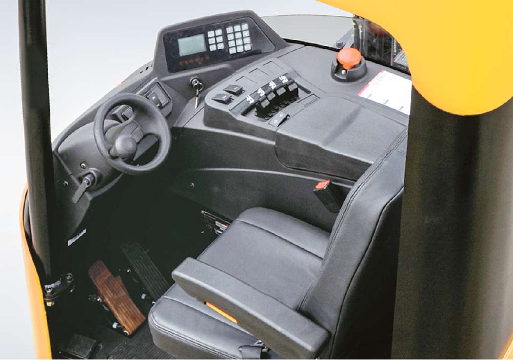 Ричтрак CHL CQD20-GB2SHD 2000 кг 8500 мм