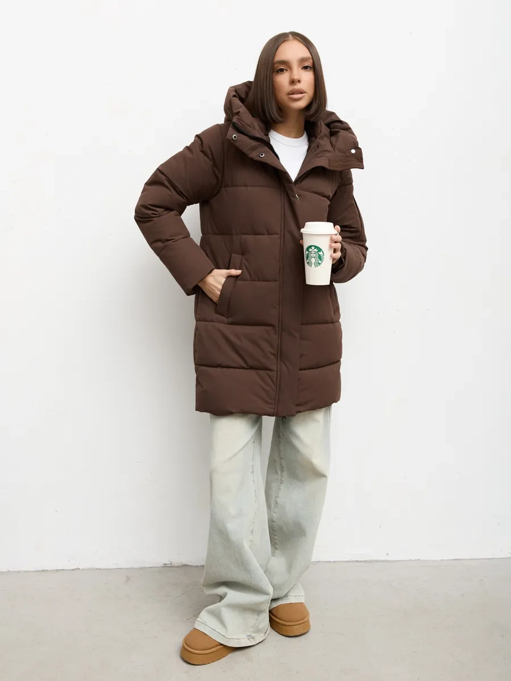 Куртка зимняя удлиненная с капюшоном