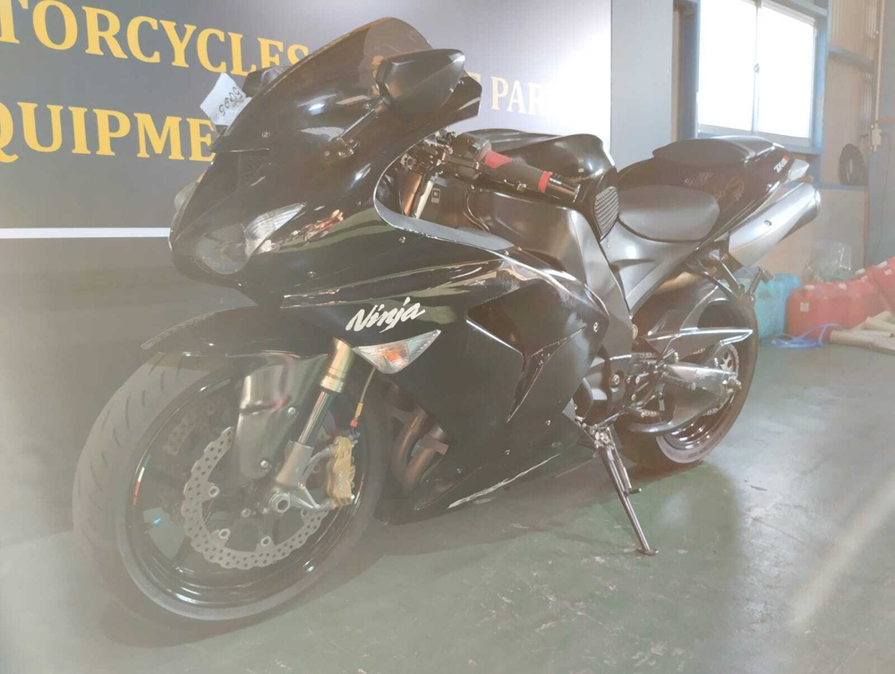 Kawasaki Ninja ZX-10R 044354