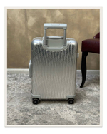 Чемодан Rimowa&Dior