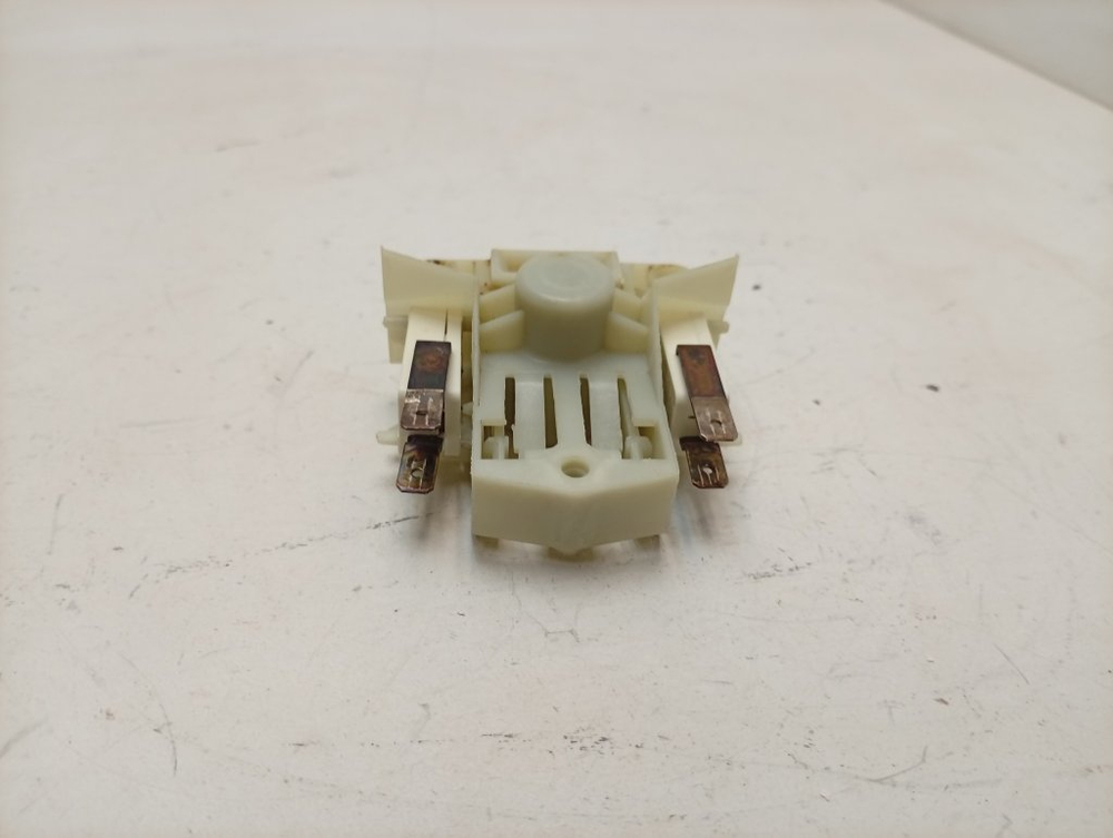 GV53311 ктп5 Замок для посудомоечных машин Gorenje 385849 б/у