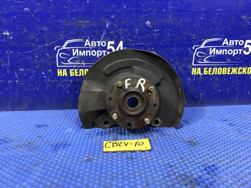 Ступица передняя правая MITSUBISHI LIBERO 1999