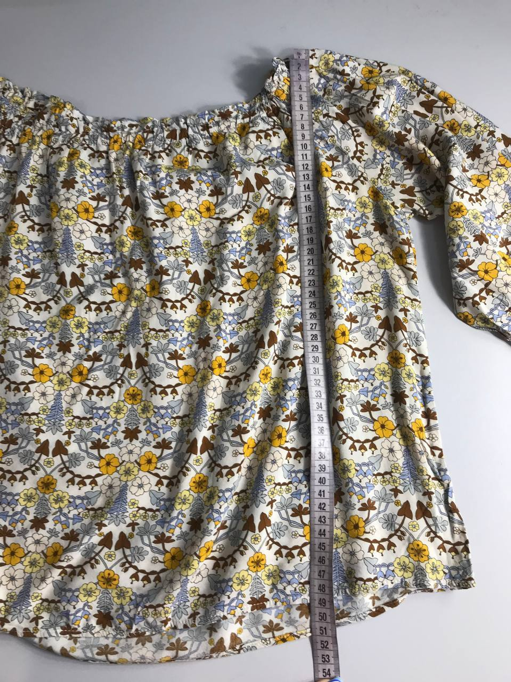 Блузка игривая, визуально на 48/50 размер