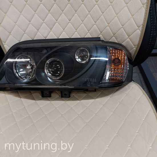 Передние фары Mercedes C W202 black