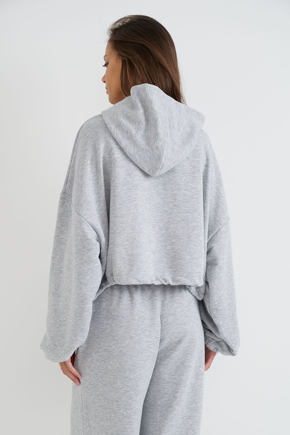 Укороченное худи на молнии цвета серый меланж