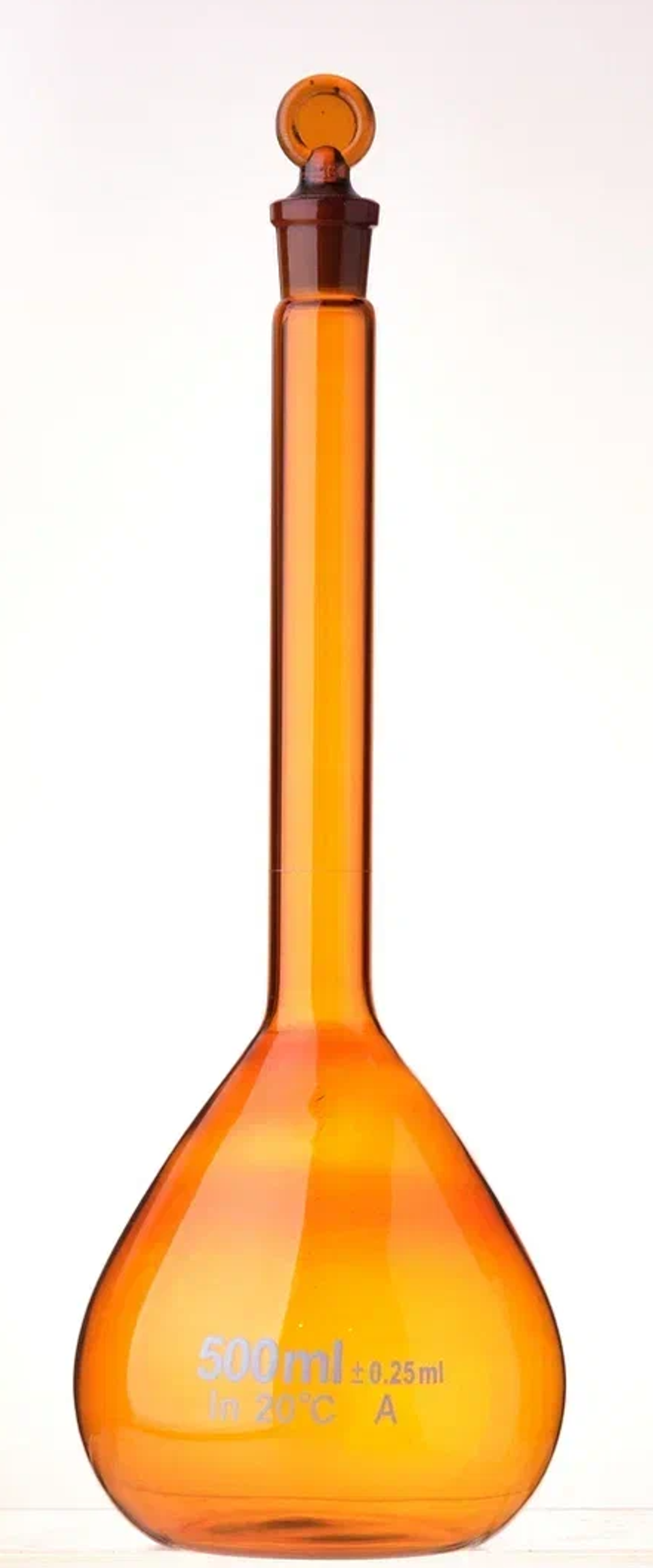Колба мерная, 500 мл, темное боросиликатное стекло, пробка стекло