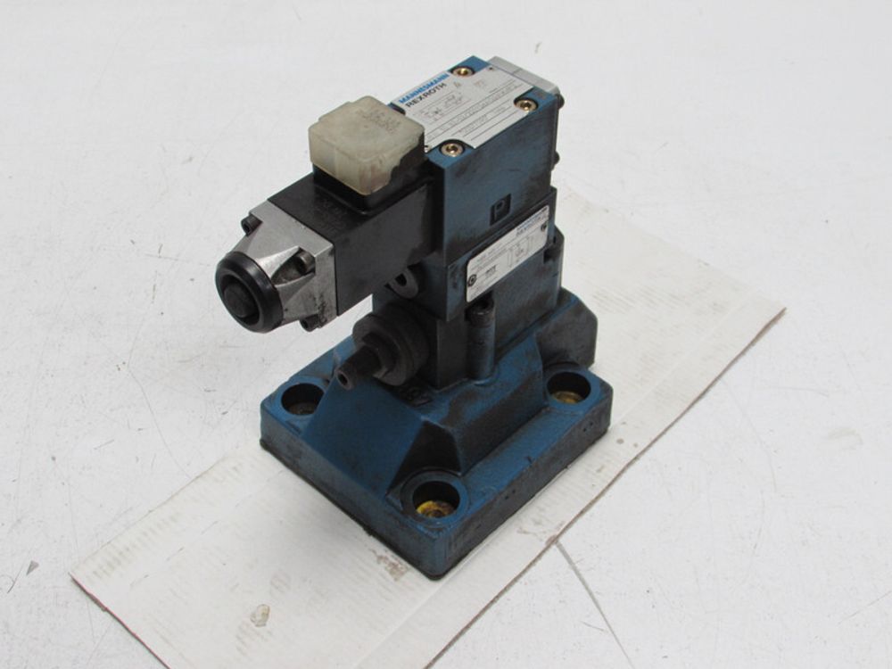 Bosch/Rexroth DBW 30 B2-52/200YS6AG24NK4R12