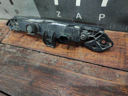 ПТФ задний центральный Geely Boyue Cool 23-нв Б/У Оригинал 8893818614