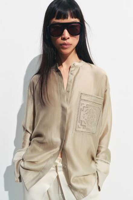 ZARA РУБАШКА С ВЫШИВКОЙ И КАРМАНОМ — ZW COLLECTION, СЕРО-КОРИЧНЕВЫЙ