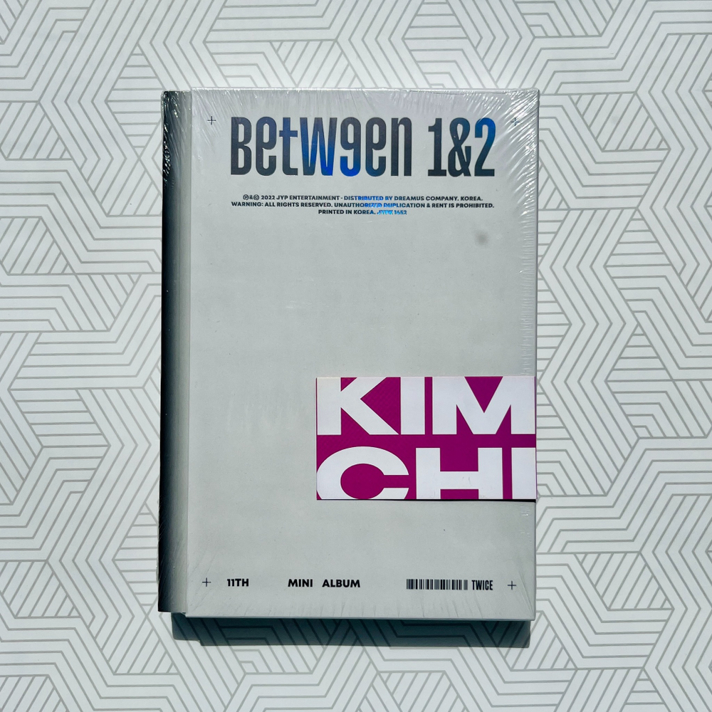 Альбом TWICE - BETWEEN 1&2 (Cryptography ver.)