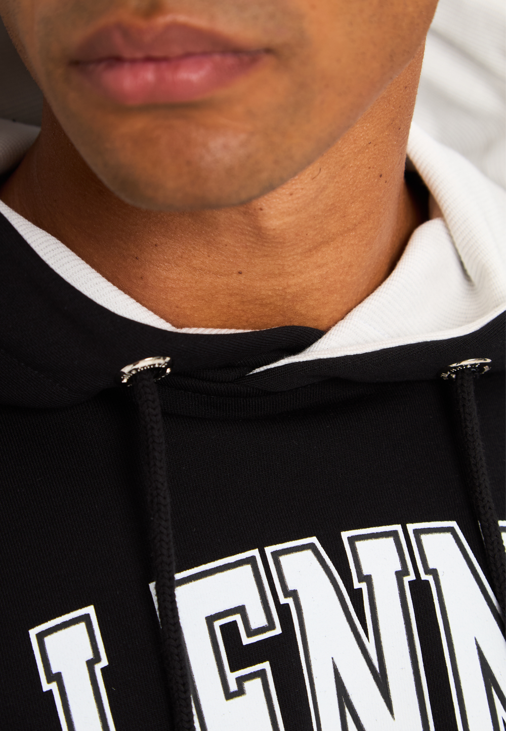 Костюм спортивный черный Millennials TM