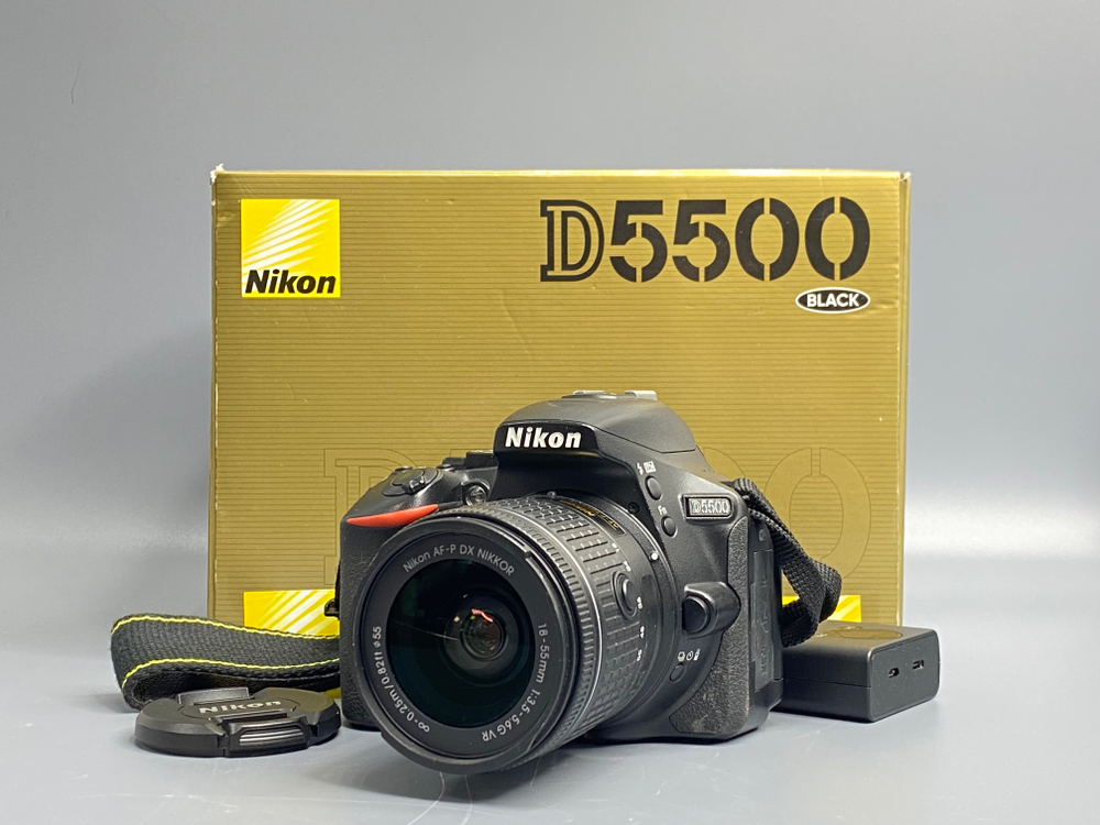Nikon D5500 kit 18-55mm 3.300 кадров
