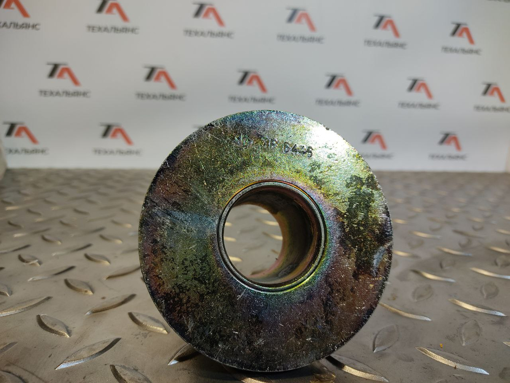 Втулка 7P-6446