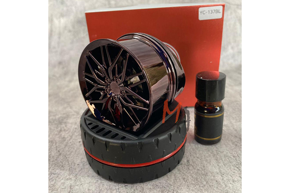Ароматизатор-игрушка -на торпеду- ДИСК КОЛЕСНЫЙ - солн батар (жидк)- YC-137BL черный