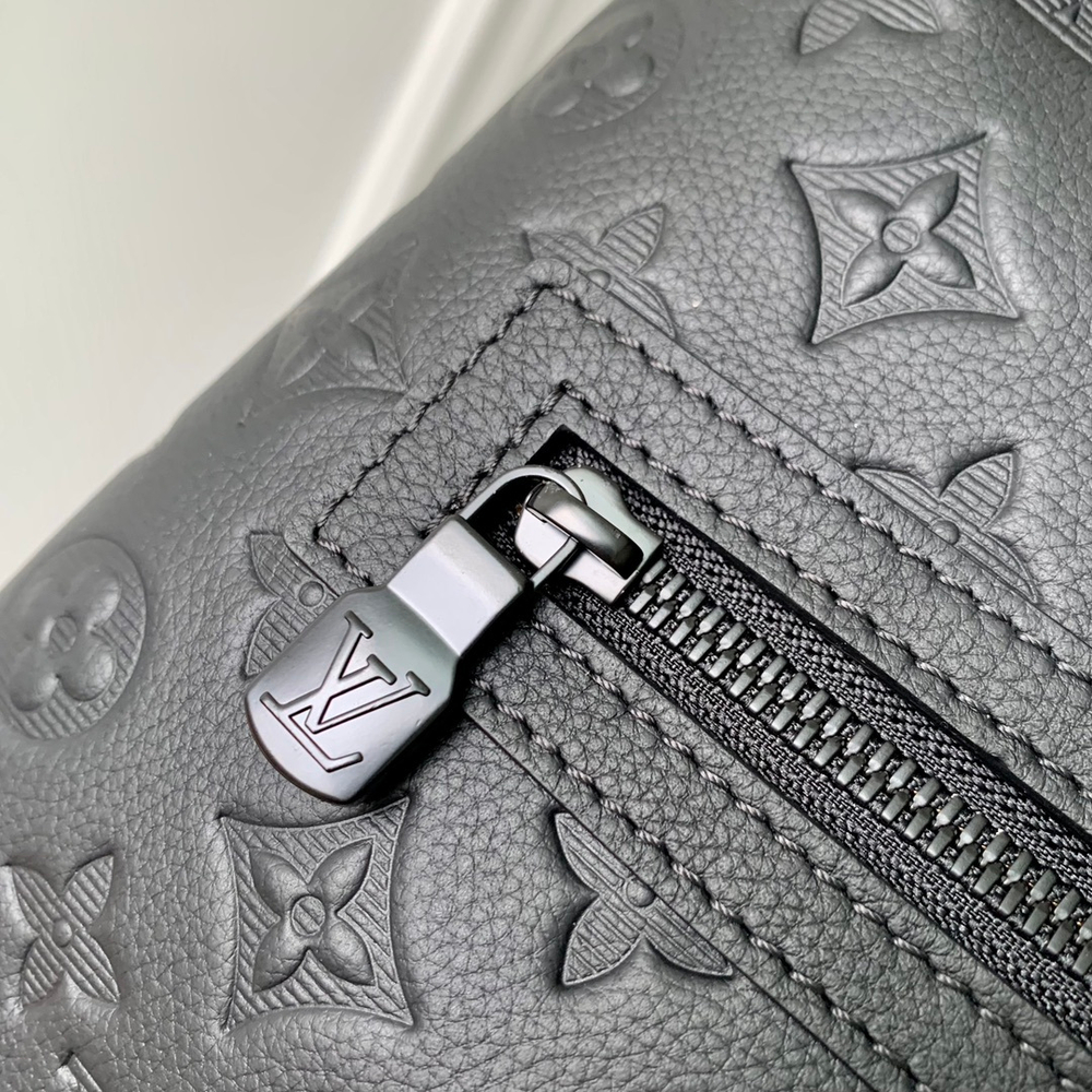 Louis Vuitton Excursion Tote