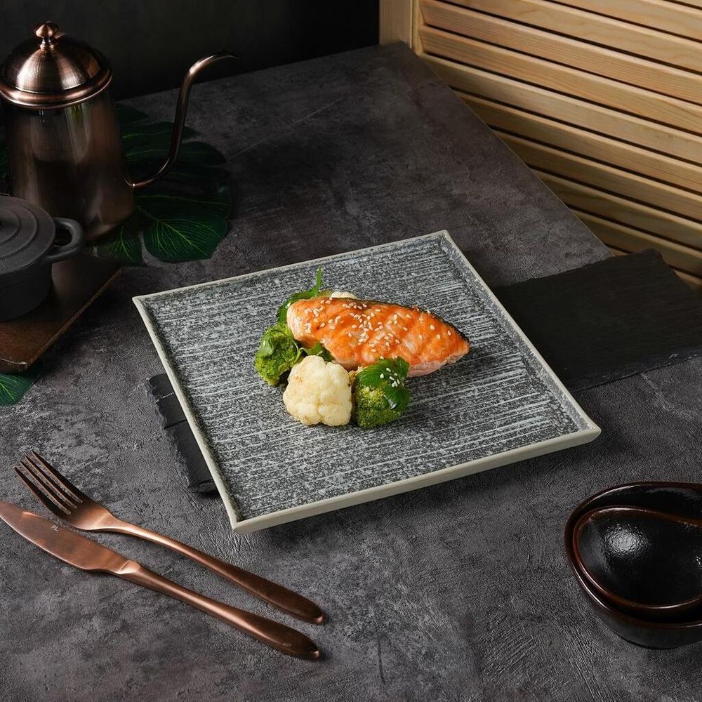 Тарелка 24*24 см h1,3 см квадратная глазурь Glossy Stone Untouched Taiga P.L. Proff Cuisine [1]