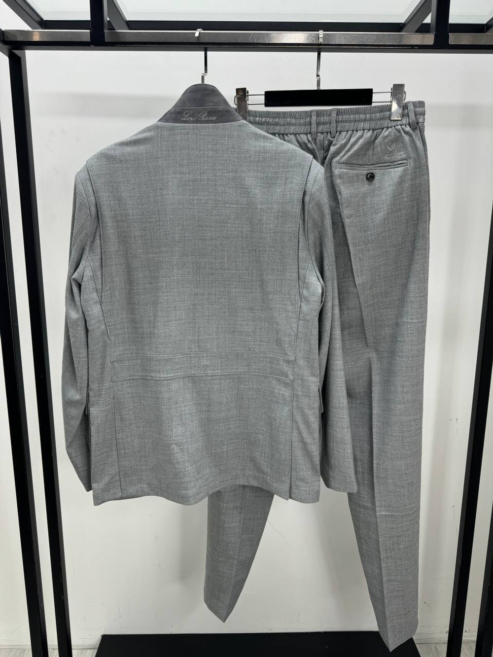 Прогулочный костюм Loro Piana
