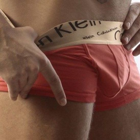 Мужские трусы хипсы красные Calvin Klein  Boxer Italics Red CK04110