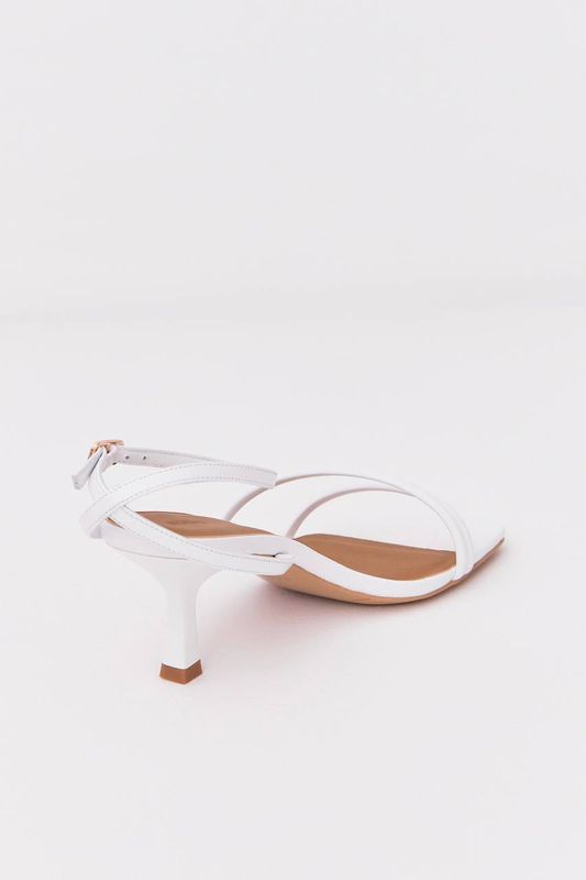 Босоножки из натуральной кожи с квадратным мысом, белый