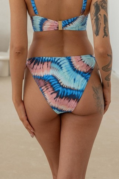 FIJI Briefs Трусы купальные