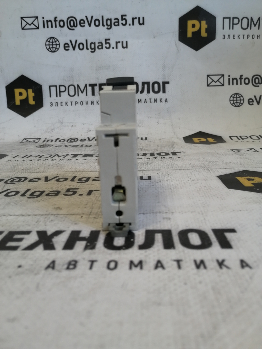 Legrand TX3 404028 б/у