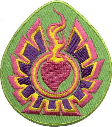 Нашивка Heart winged