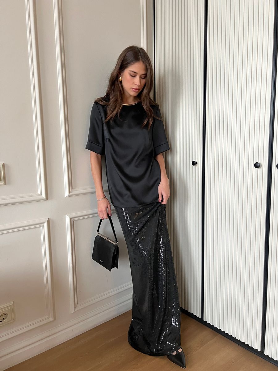 Блуза из шелка прямая черная