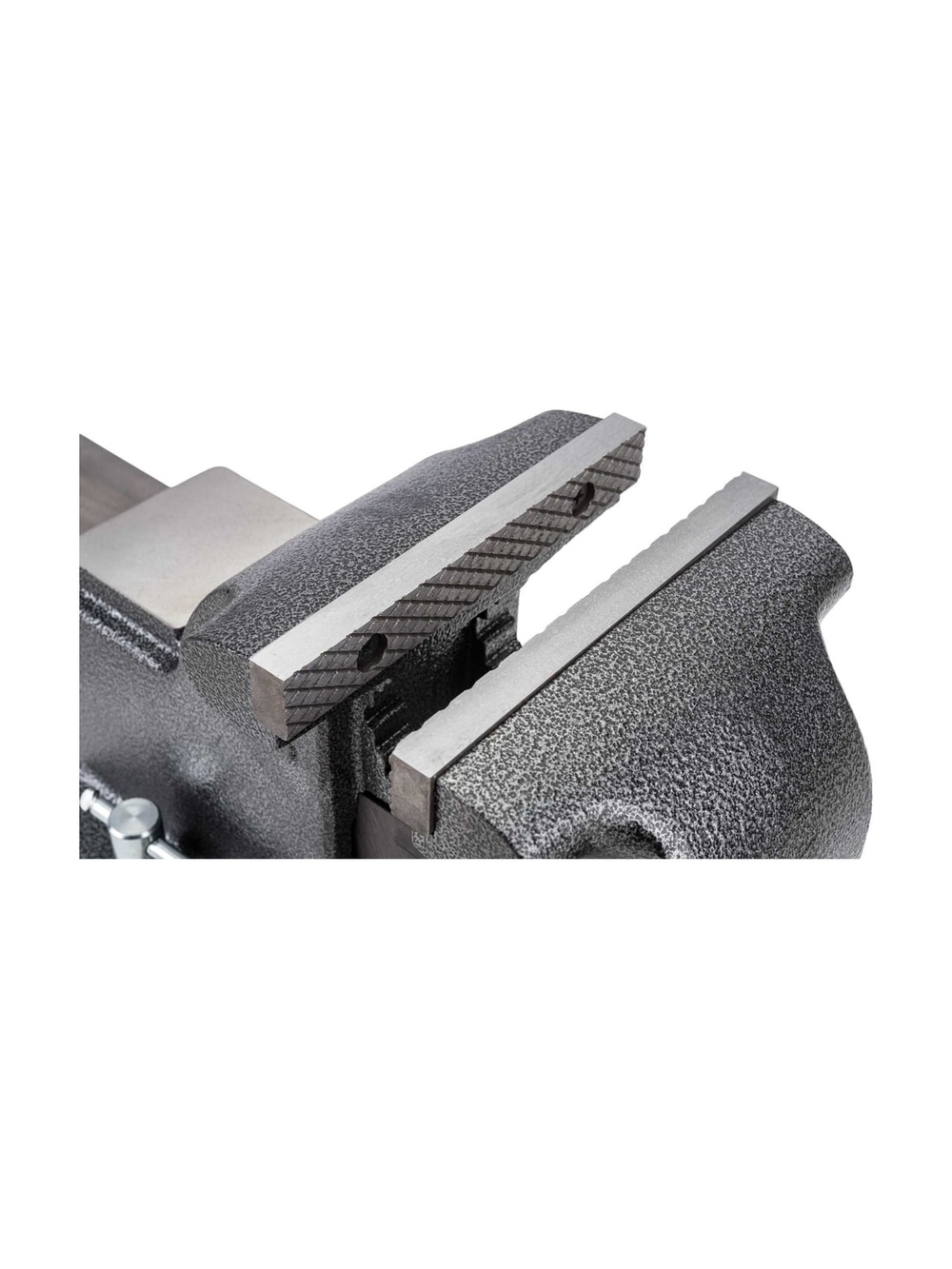 Поворотные слесарные тиски Gigant Professional 150 мм GP-BV-150