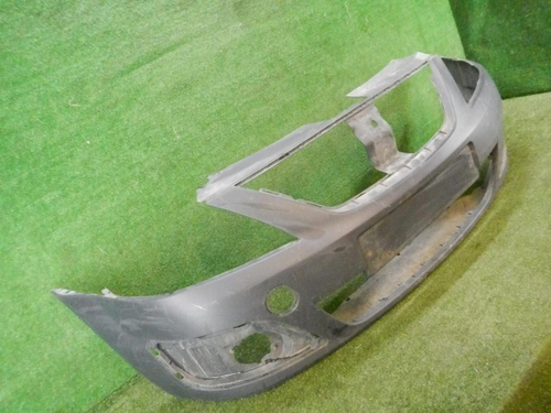 Бампер передний Lada Largus (2012-2021)