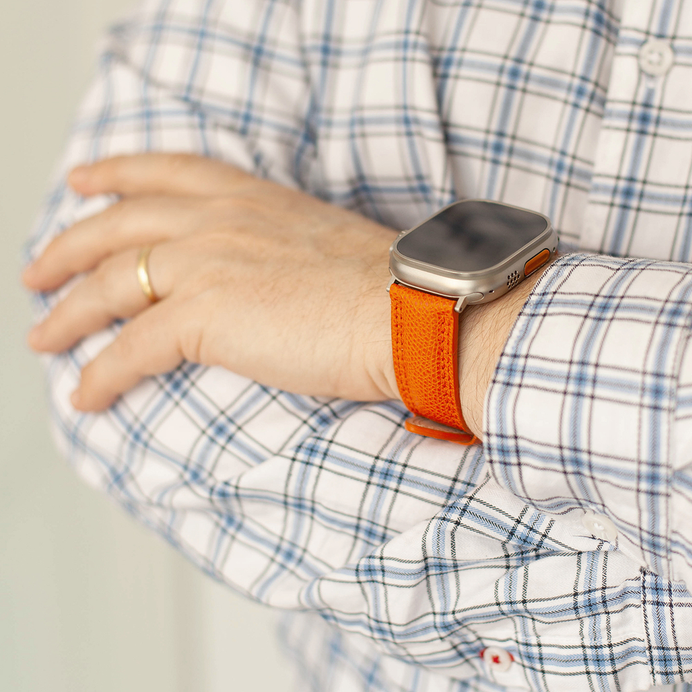 Ремешок Ultra iWatch 49mm из кожи Saffiano оранжевого цвета
