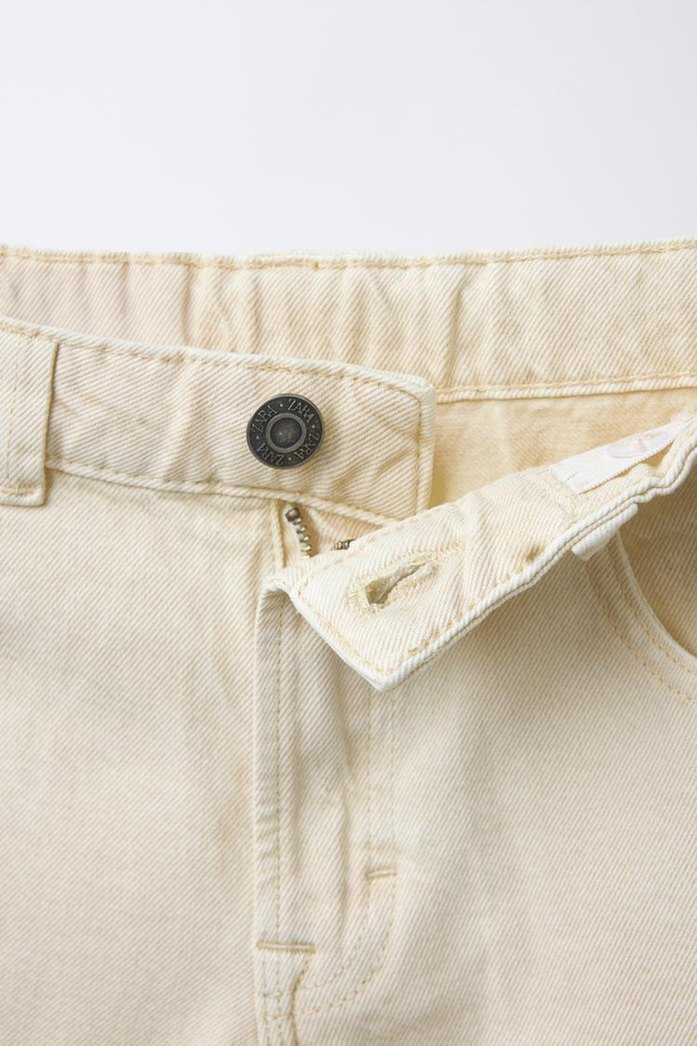 ZARA ШОРТЫ СВОБОДНОГО КРОЯ, ЭКРЮ