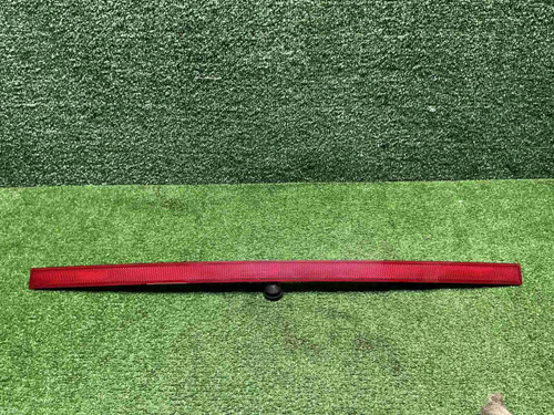 Катафот центральный Hyundai Santa Fe 4 TM (20-24)