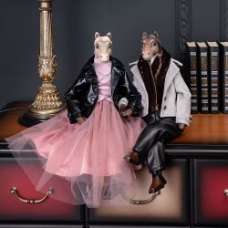 Кукла интерьерная коллекционная Лошадь Мисс Лейн