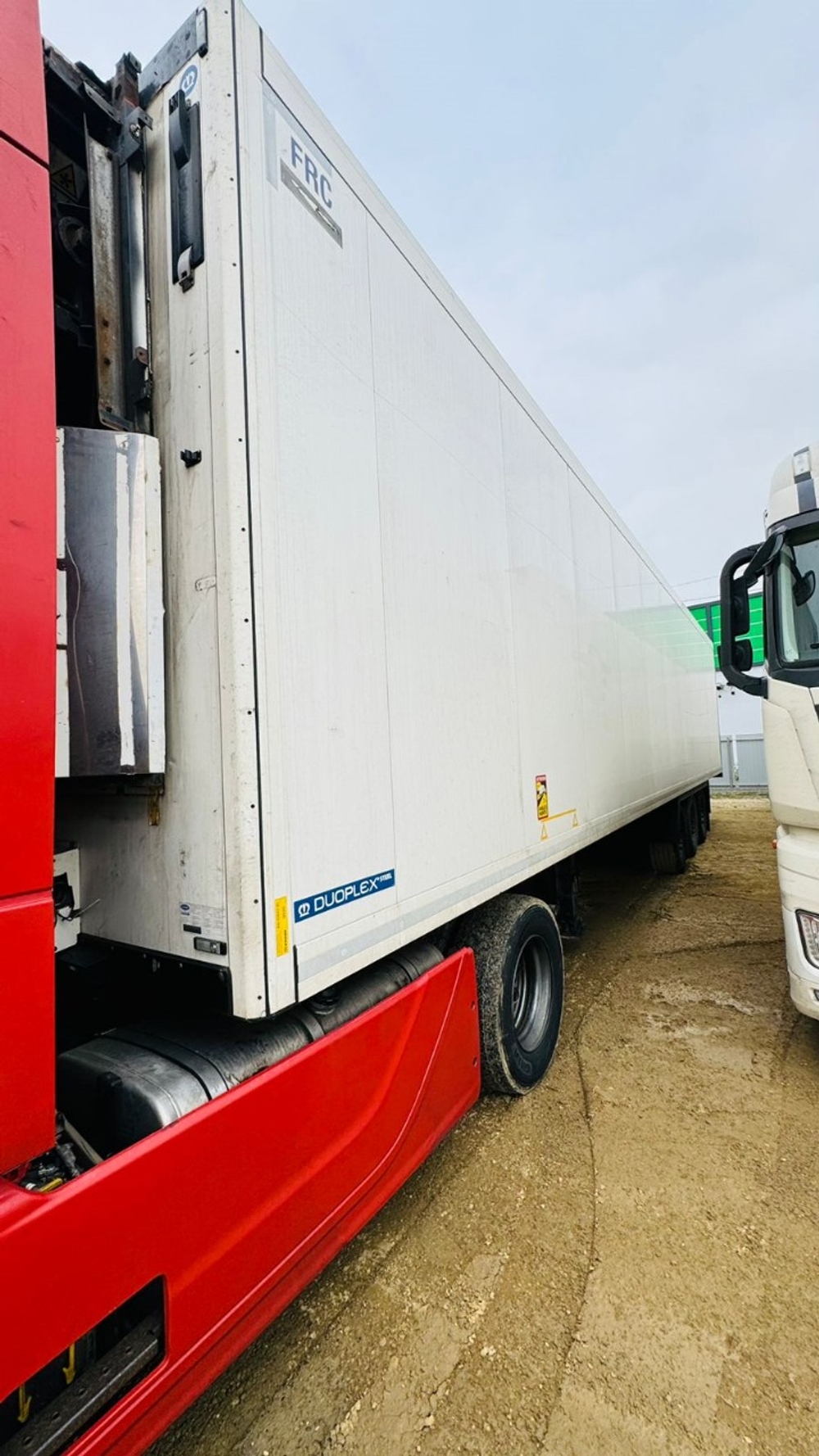 Krone SD Полуприцеп изотермический/рефрижератор SD (Рефрижератор)