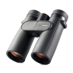 Бинокль Eyeskey Sport 10x42, черный цвет, диагональный ракурс