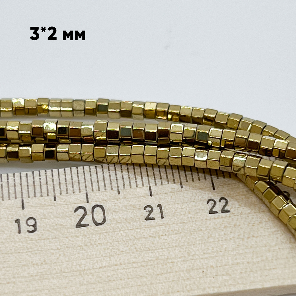 Гематит (имитация), цвет золотистый, размер около 3,2*2 мм, цена за 95 шт (1/2 нити)
