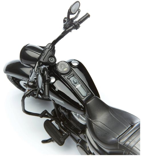 Модель мотоцикла HARLEY-DAVIDSON 2017 ROAD KING SPECIAL