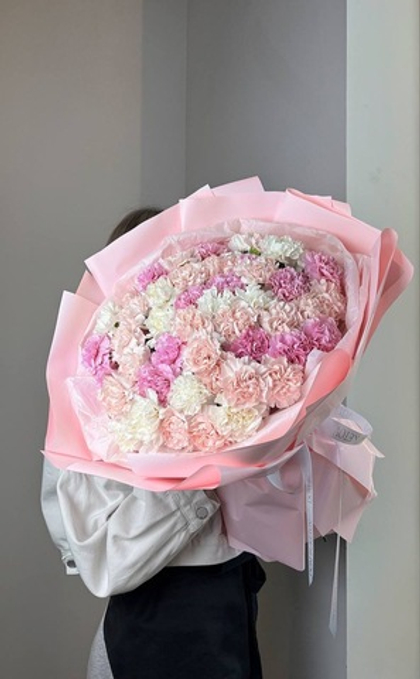 Букет из стойких Диантусов