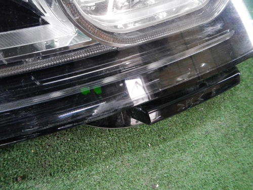 Битая Фара правая Range Rover Vogue 4 (2012-2017) ксенон