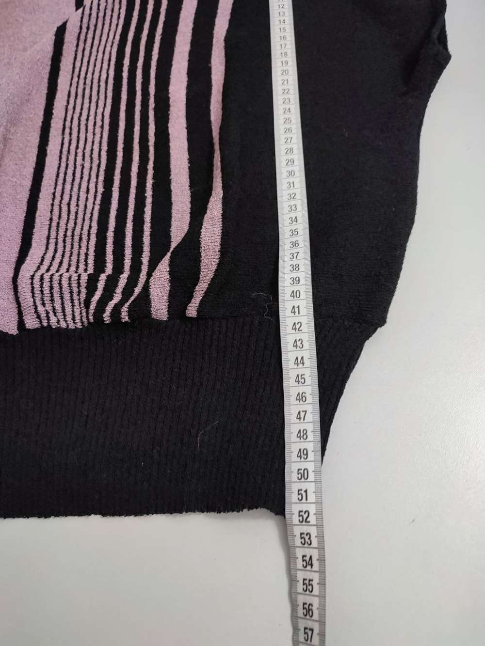 Джемпер без рукавов в полоску 42-44 размер