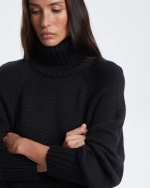 Свитер из шерсти мериноса, Черный