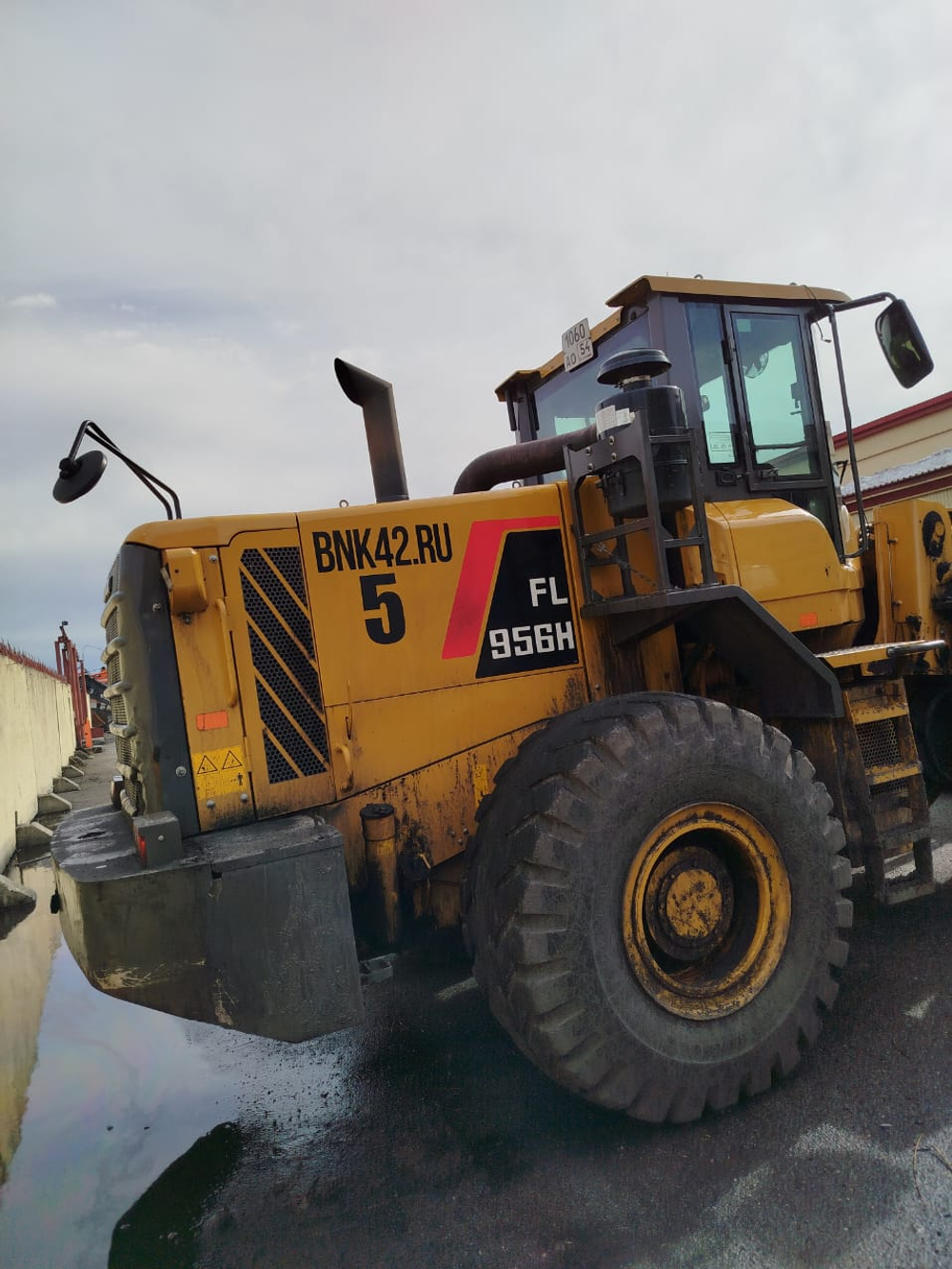 Lovol FL956 Фронтальный погрузчик FL956H (Дизельный, 9,7 л, 220 л.с., АТ)
