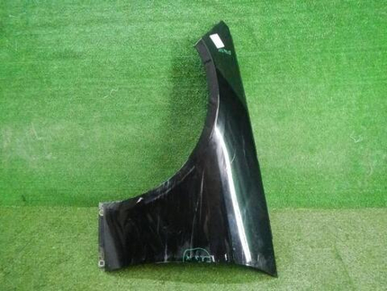 Крыло переднее левое Mercedes E W212 (2013-2016)