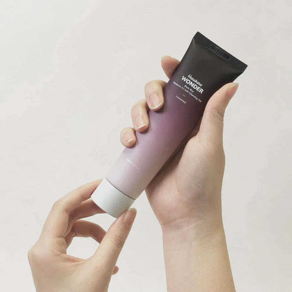 Гель для умывания HARUHARU WONDER Black Rice Moisture 5.5 Soft Cleansing Gel